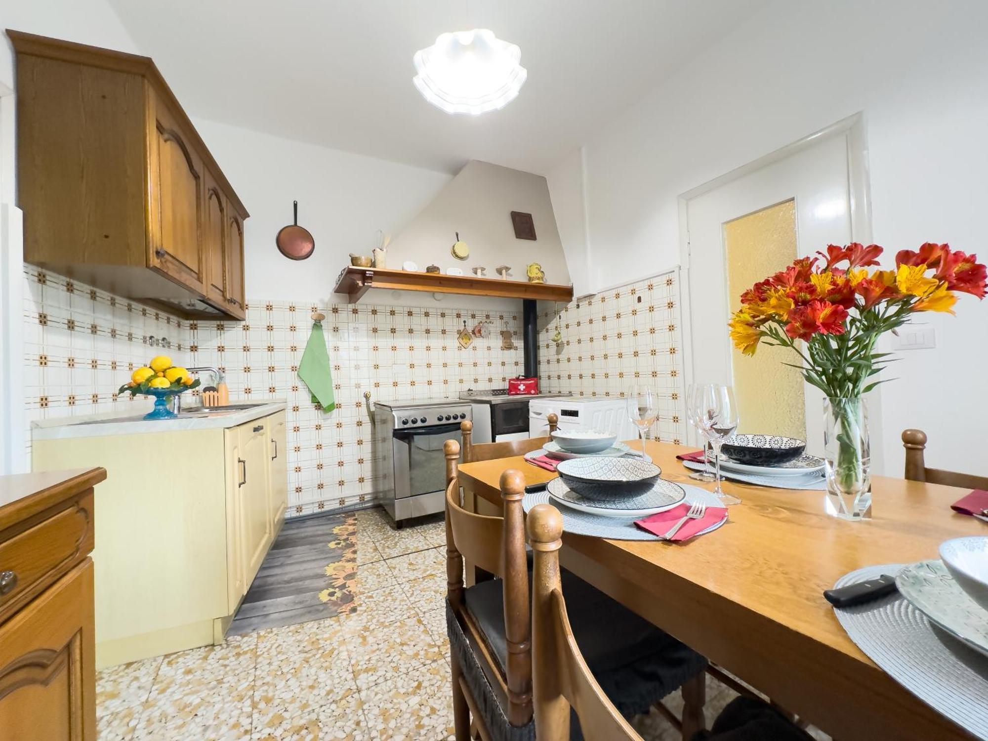 Appartamento Sanremo Mare E Relax - Affittasi "Casa Illiade" Con Parcheggio Libero, Terrazza E Wi-Fi Esterno foto