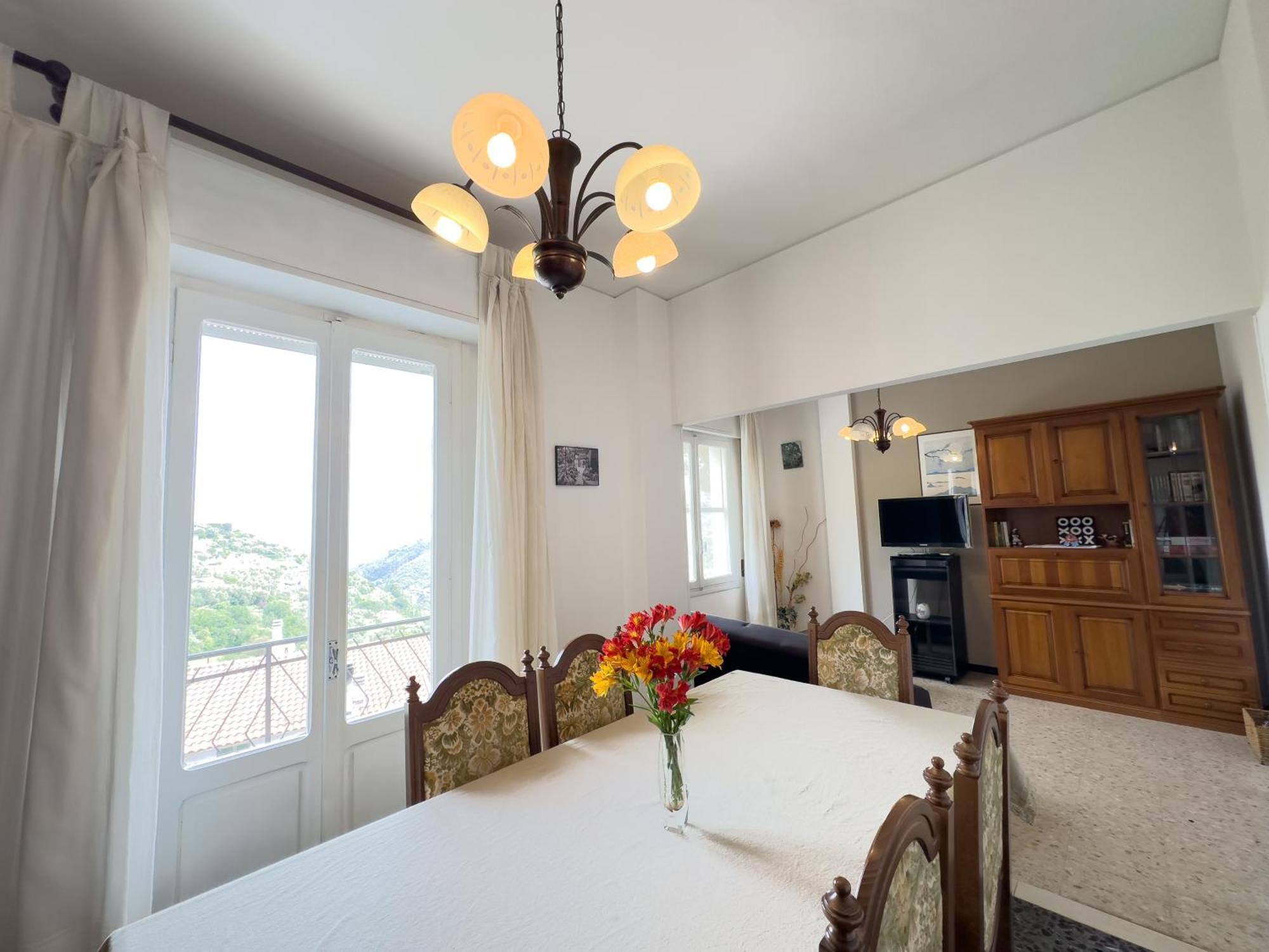 Appartamento Sanremo Mare E Relax - Affittasi "Casa Illiade" Con Parcheggio Libero, Terrazza E Wi-Fi Esterno foto