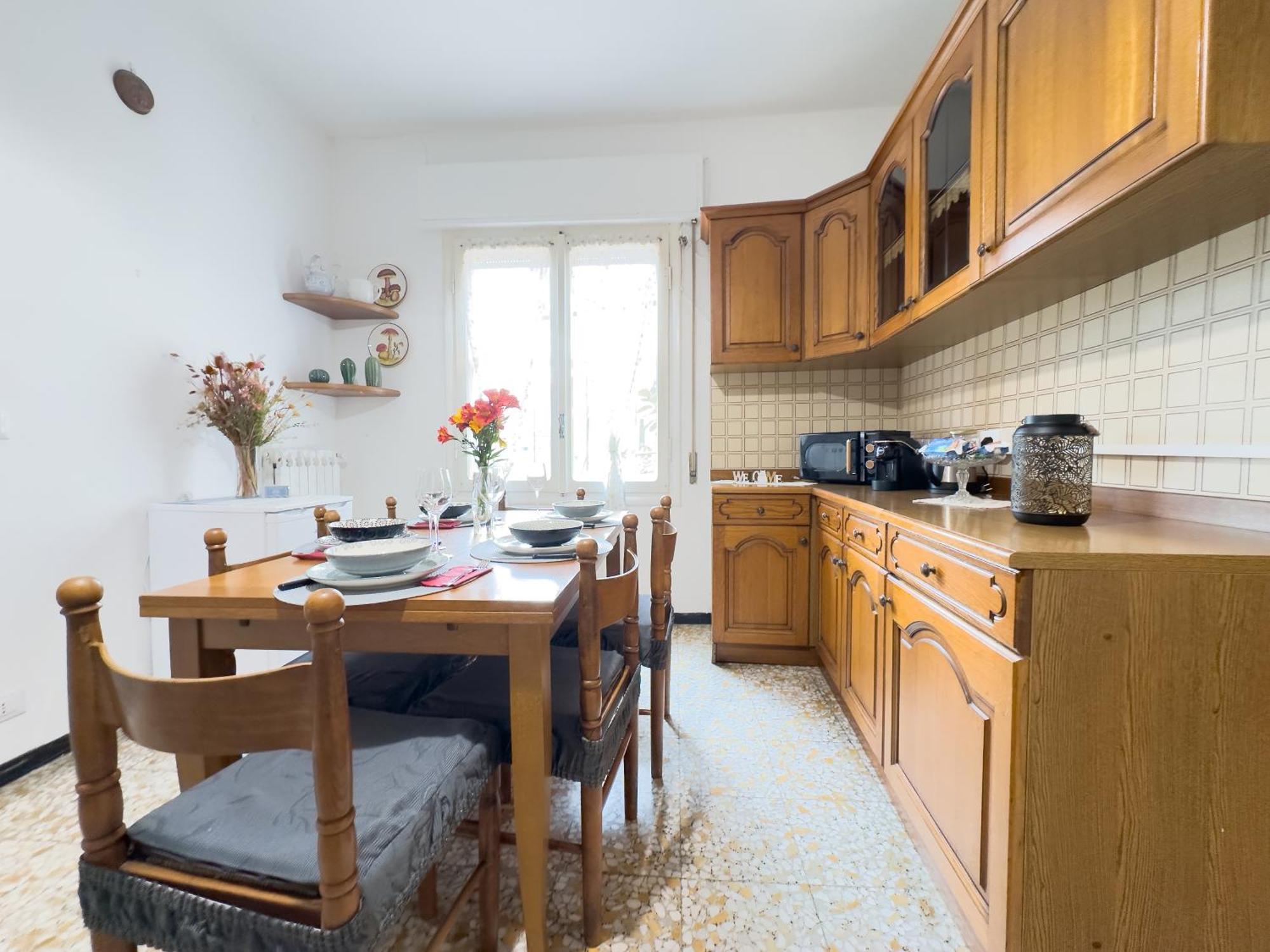 Appartamento Sanremo Mare E Relax - Affittasi "Casa Illiade" Con Parcheggio Libero, Terrazza E Wi-Fi Esterno foto