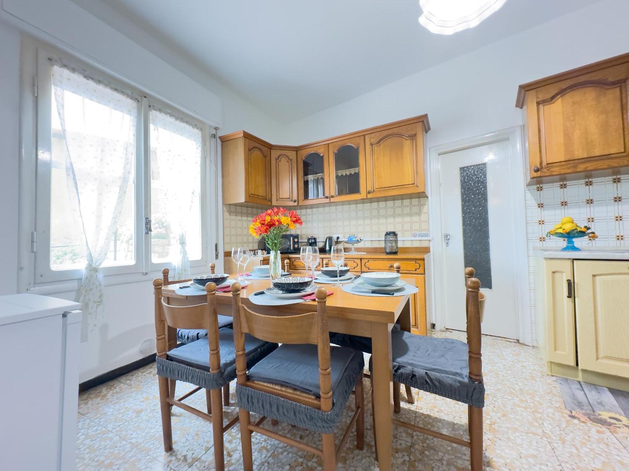 Appartamento Sanremo Mare E Relax - Affittasi "Casa Illiade" Con Parcheggio Libero, Terrazza E Wi-Fi Esterno foto