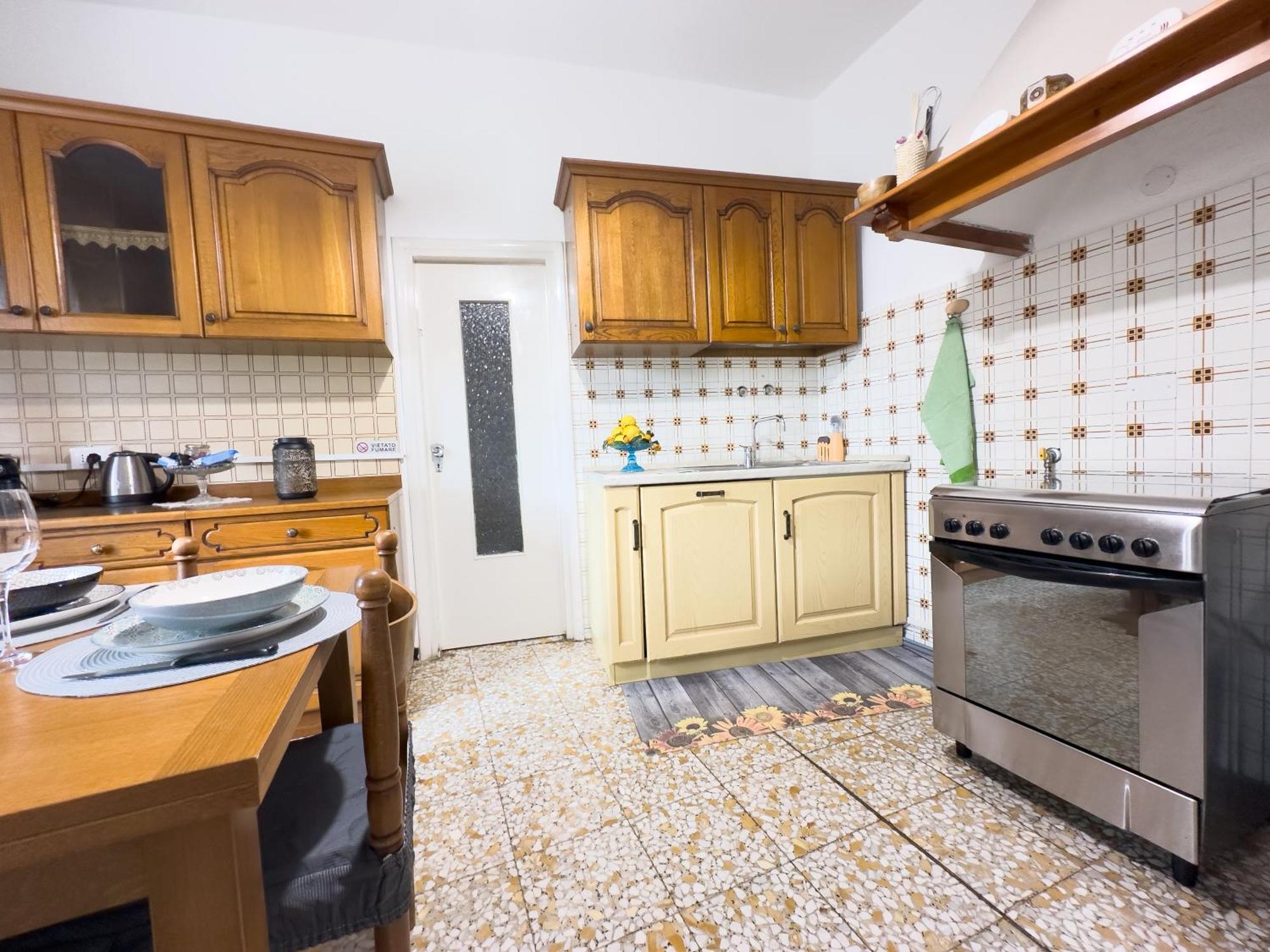 Appartamento Sanremo Mare E Relax - Affittasi "Casa Illiade" Con Parcheggio Libero, Terrazza E Wi-Fi Esterno foto