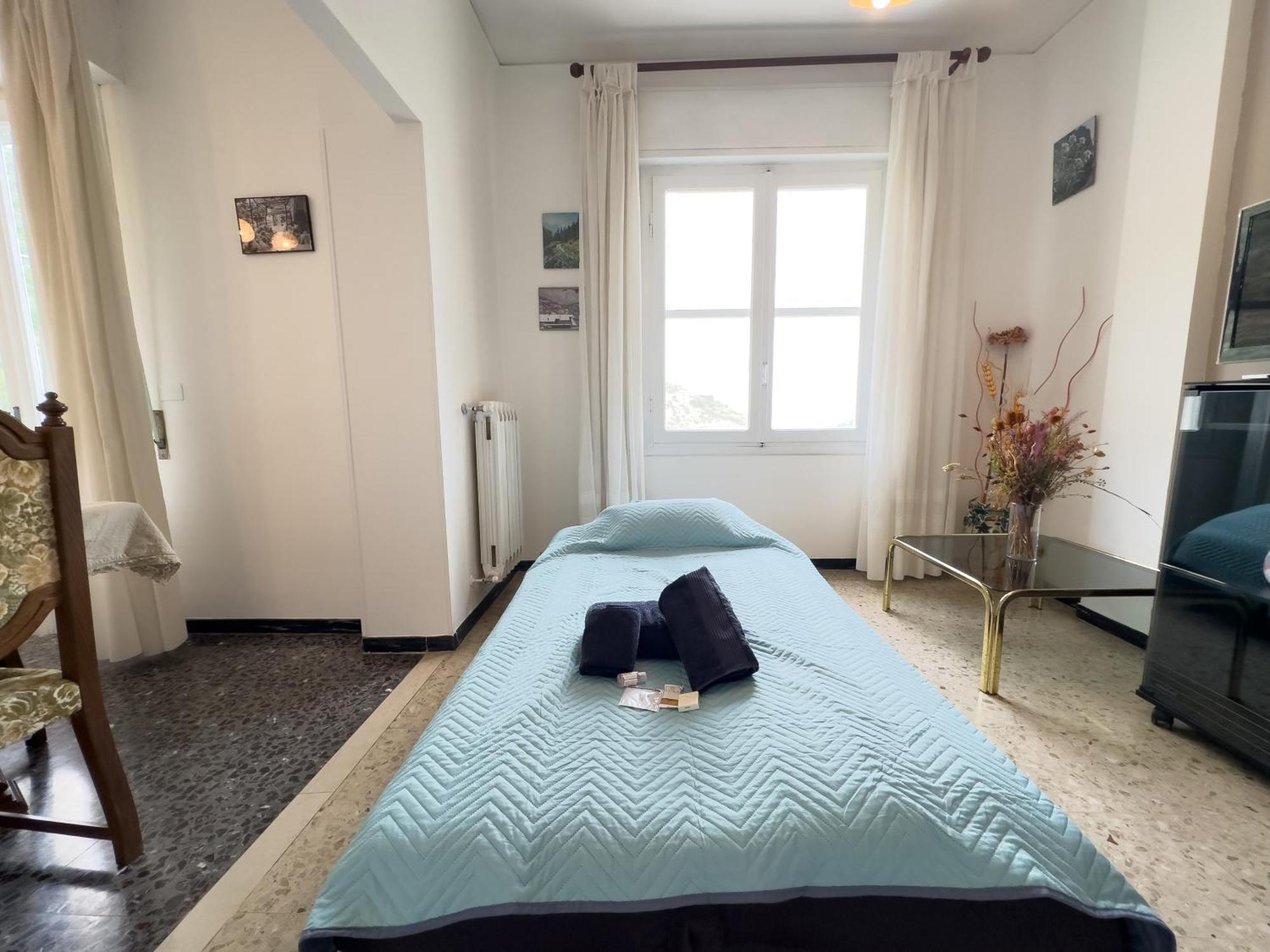 Appartamento Sanremo Mare E Relax - Affittasi "Casa Illiade" Con Parcheggio Libero, Terrazza E Wi-Fi Esterno foto
